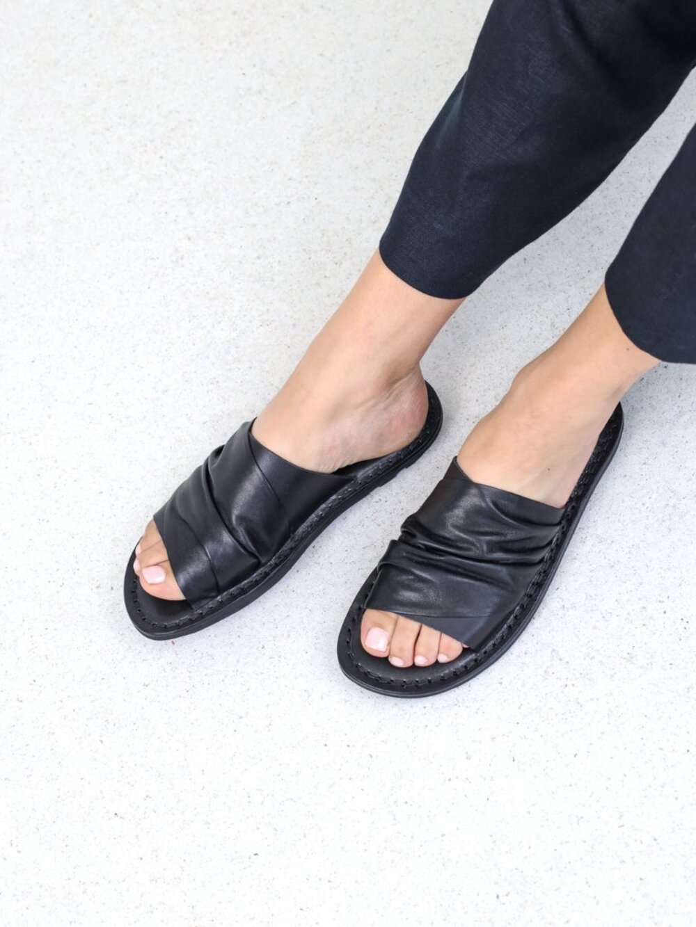 TRIPPEN Drift Flat Leather Sandals